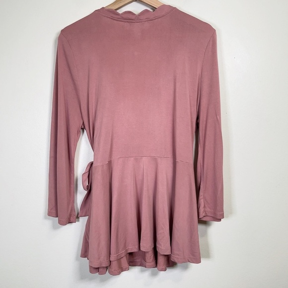 ANTHROPOLOGIE | ERI + ALI SCALLOP RUSTY PINK WRAP TOP - Picture 12 of 14